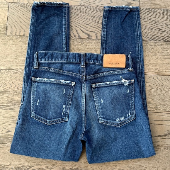 Moussy Vintage Distressed Skinny Jeans - Picture 9 of 13